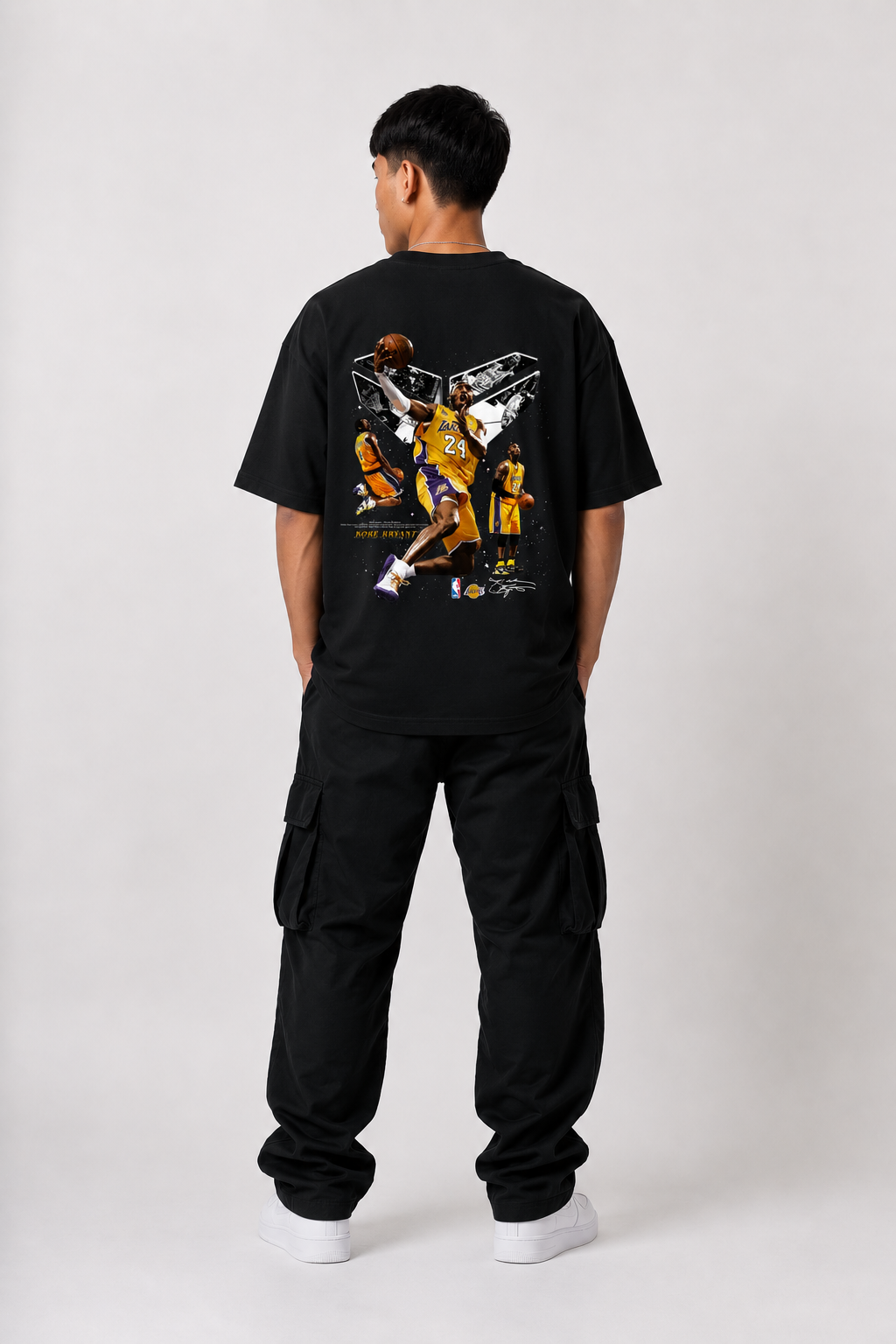 BLACK MAMBA OVERSIZED TSHIRT