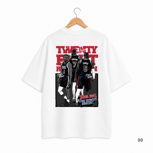 THREE LEGENDS OVERSIZED WHITE TSHIRT